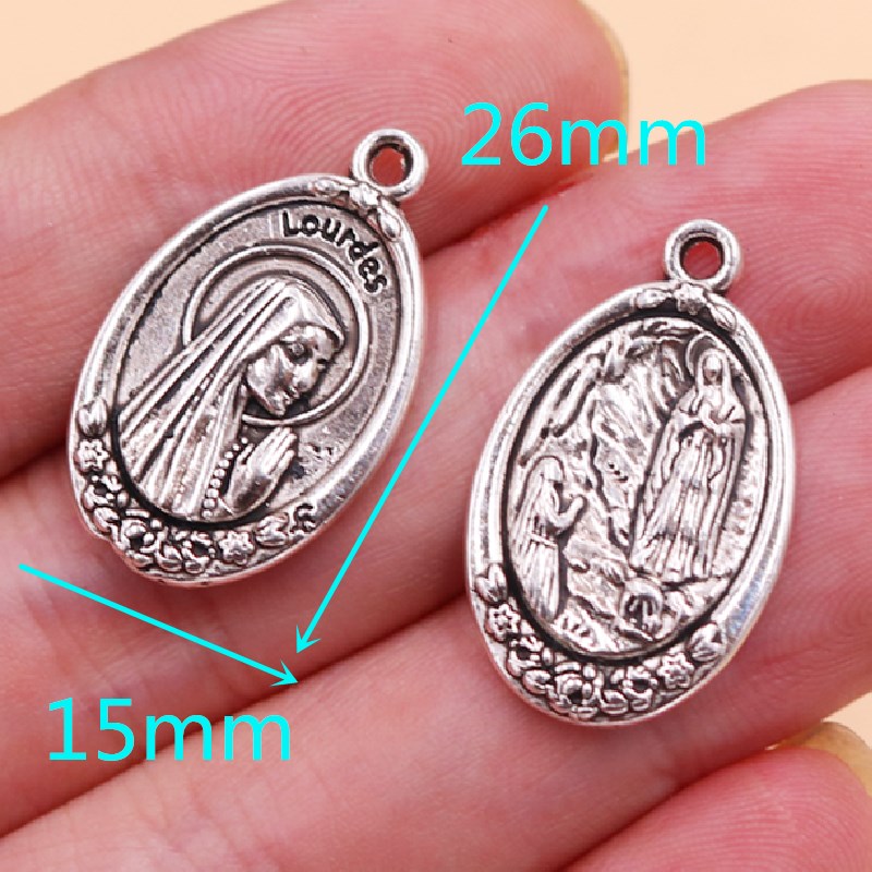 Vintage Thiên Chúa Giáo Thẻ Mặ - đánh giá và giá Vintage Fashion Tags