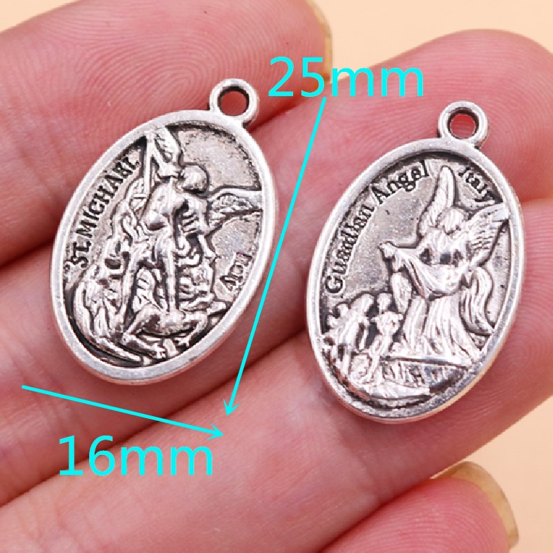 Vintage Thiên Chúa Giáo Thẻ Mặ - đánh giá và giá Vintage Fashion Tags