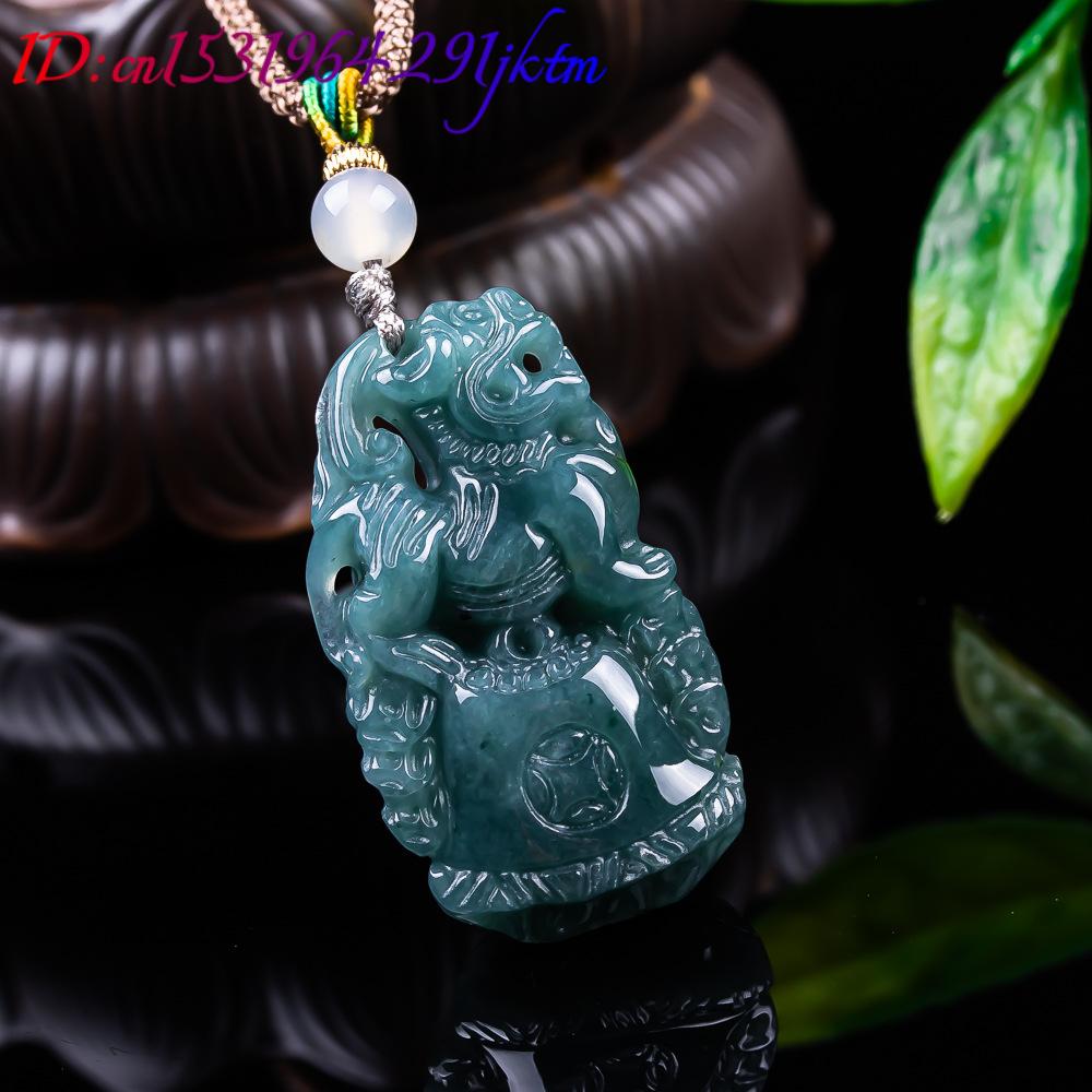 Burmese Jadeite Pixiu Pendant  - đánh giá và giá Vintage Fashion Designers
