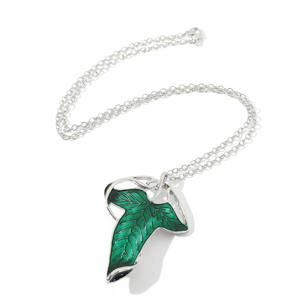 Vintage Green Leaf Pendant Nec - đánh giá và giá Vintage Fashion Outfit